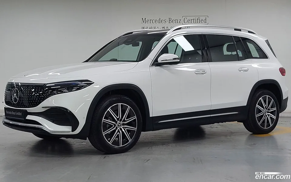 Mercedes-Benz EQB 2025