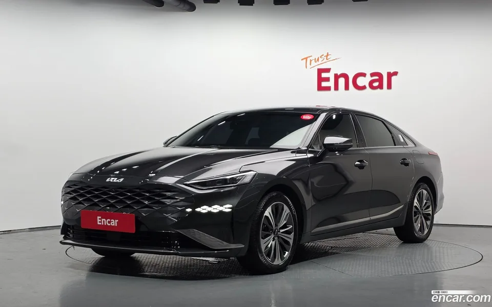 Kia K8 Hybrid 2022