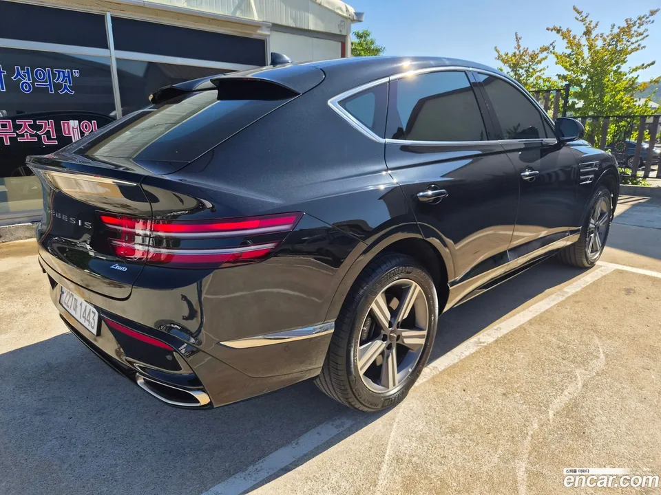 Genesis GV80 Coupe 2.5T AWD 2024 — миниатюра 2