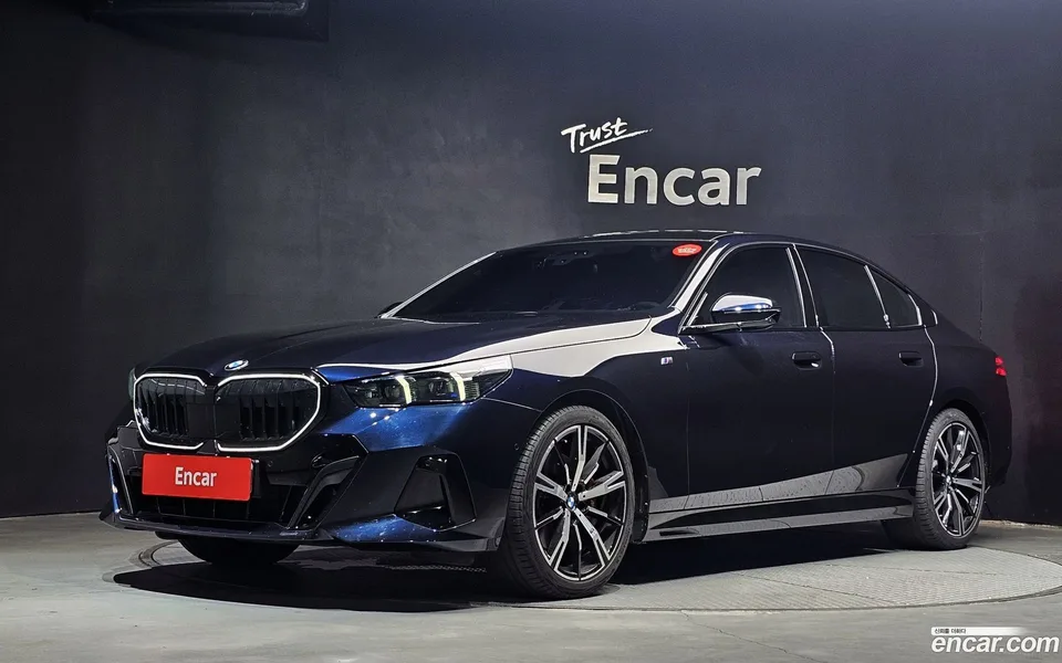 BMW 5 Series 2024