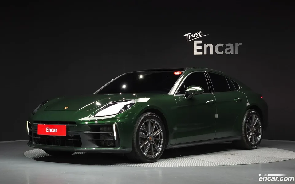 Porsche Panamera (976) 2026