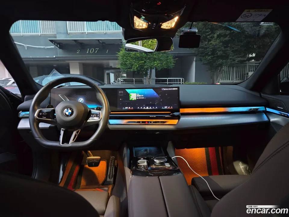 BMW 5 Series 523d M 2024 — миниатюра 4