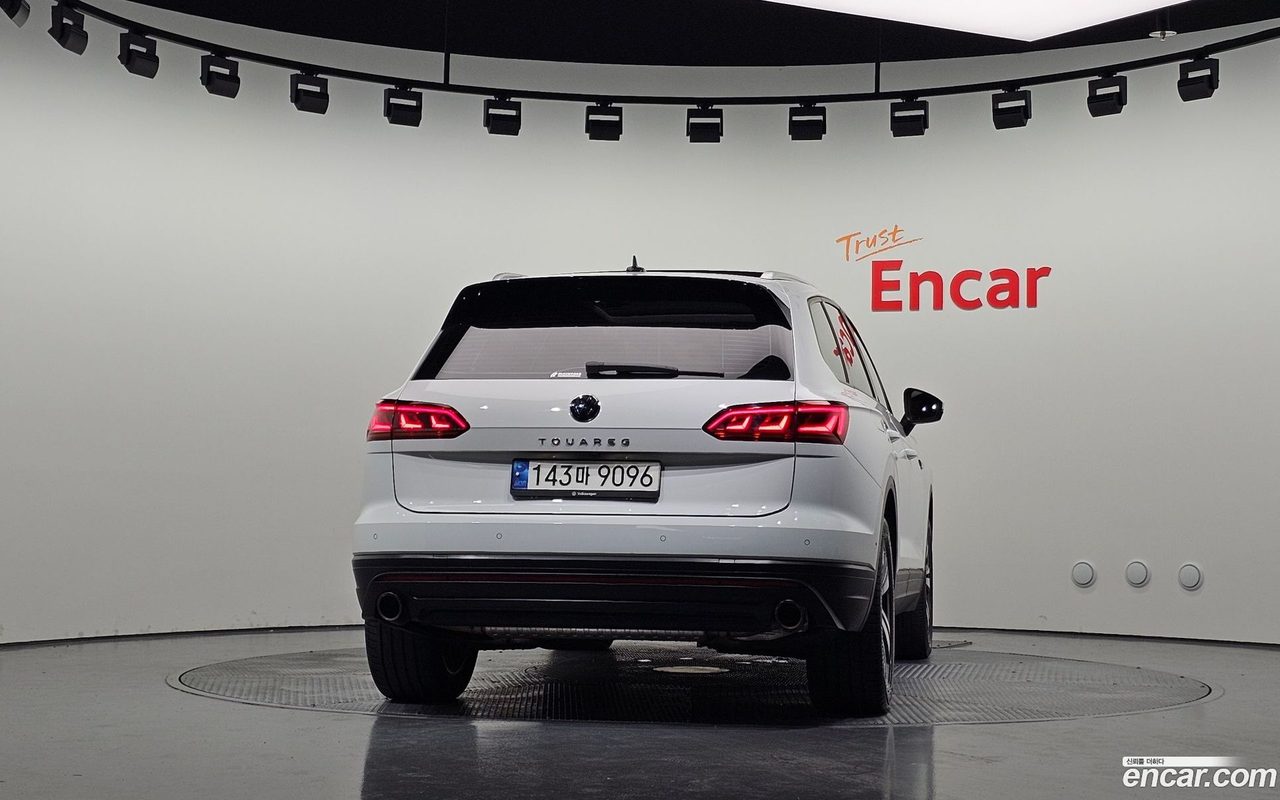 Volkswagen Touareg 2023 — 4