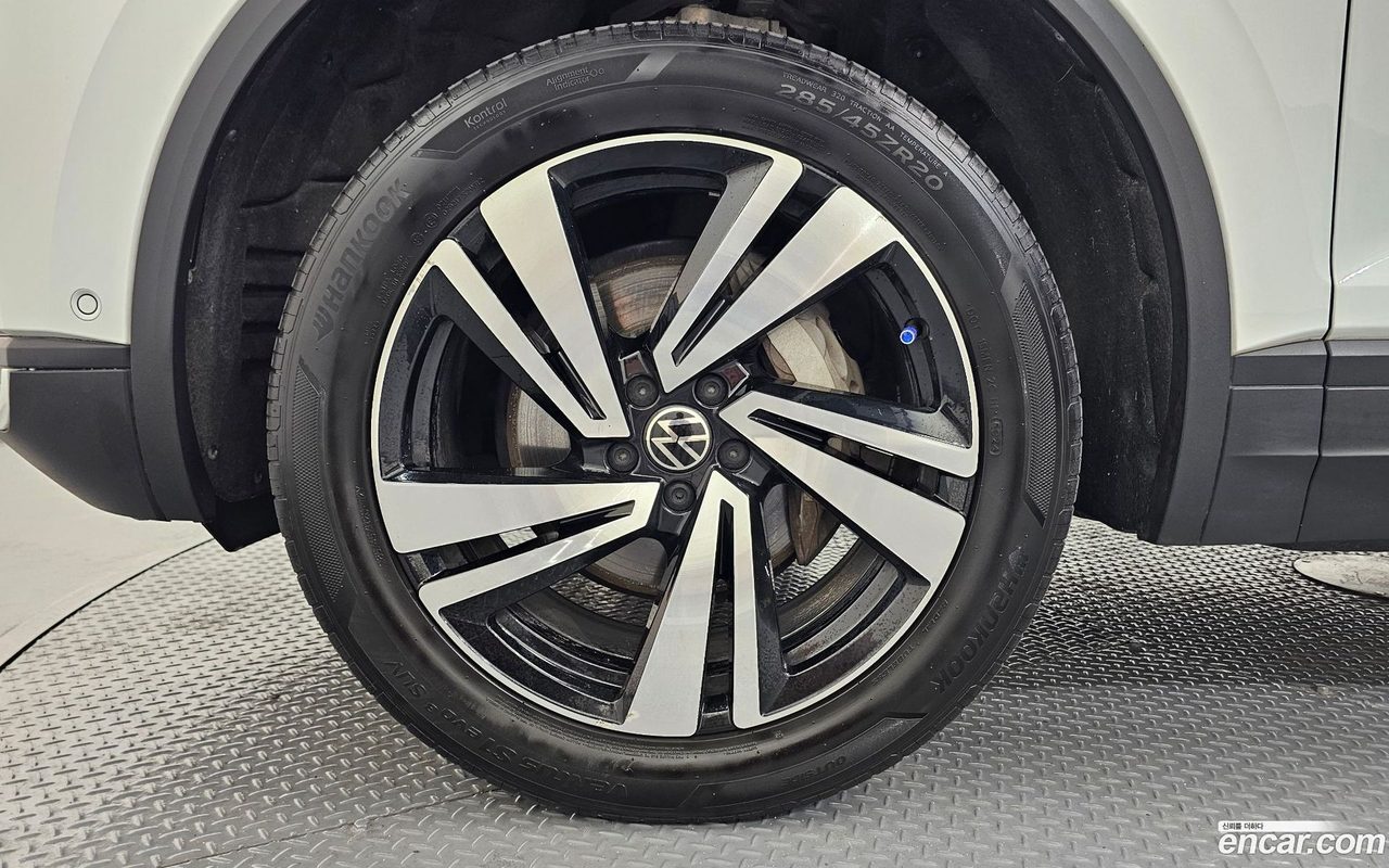 Volkswagen Touareg 2023 — 5