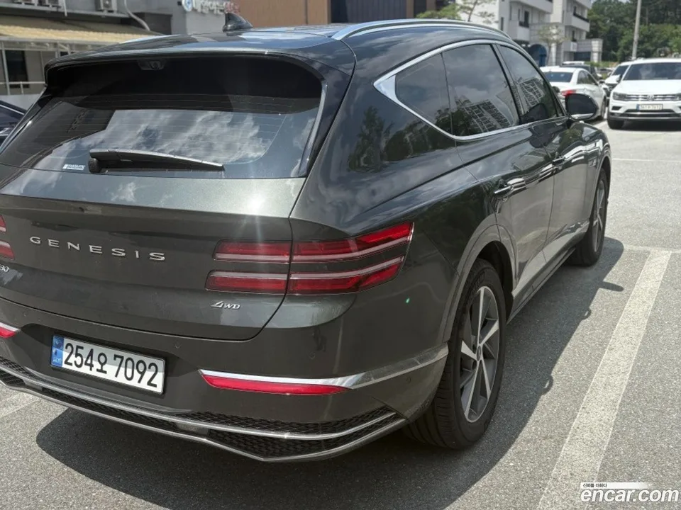 Genesis GV80 2025