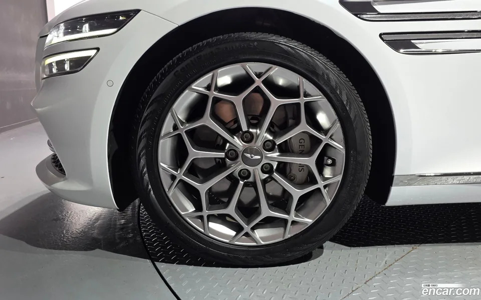 Genesis G80 2.5 AWD 2023 — миниатюра 2