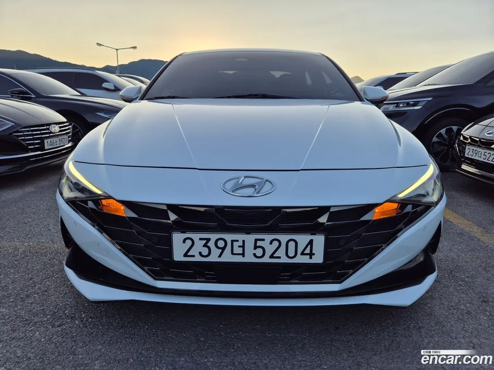 Hyundai Avante 2022