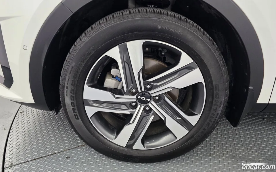 Kia Sorento HEV 1.6 2WD 2023 — миниатюра 2