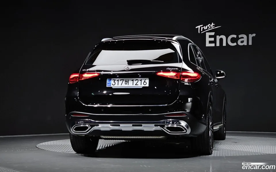 Mercedes-Benz GLC-Class GLC300 4MATIC AMG Line 2023 — миниатюра 4