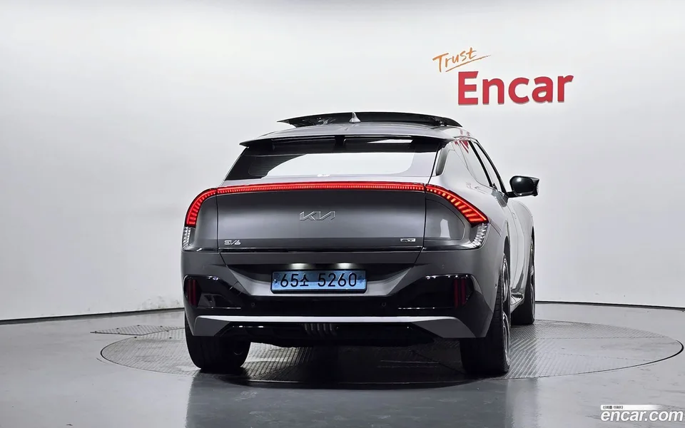 Kia EV6 GT 4WD 2023 — миниатюра 4