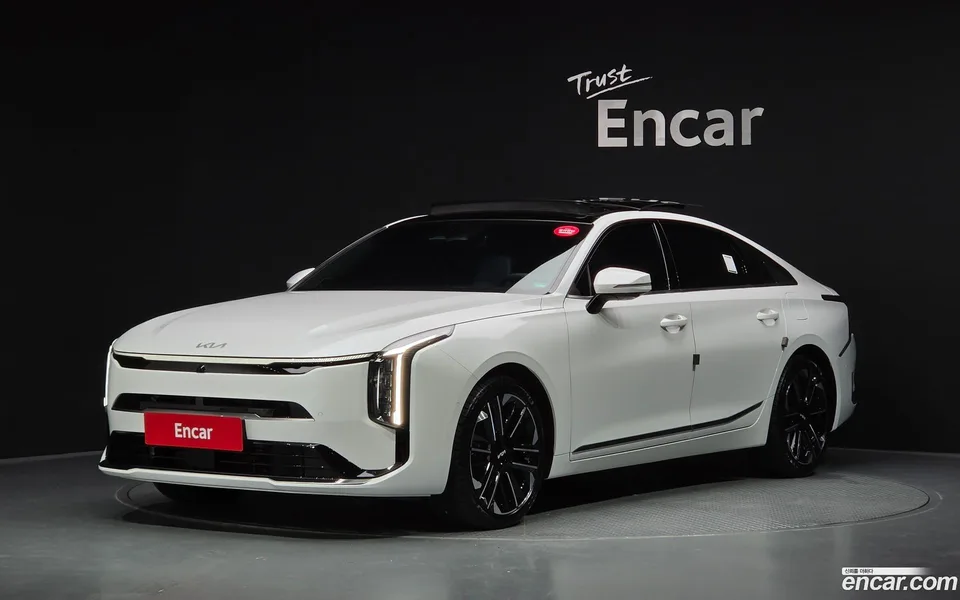 Kia K8 Hybrid 2025
