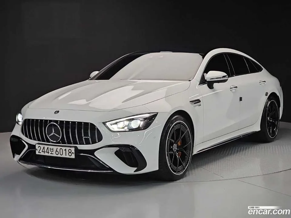 Mercedes-Benz AMG GT 2023