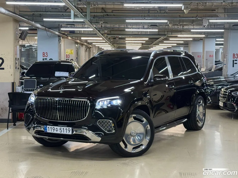 Mercedes-Benz GLS-Class GLS600 4MATIC 2025 — photo 1, buy with delivery to Moscow