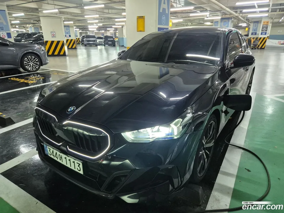 BMW 5 Series 2025