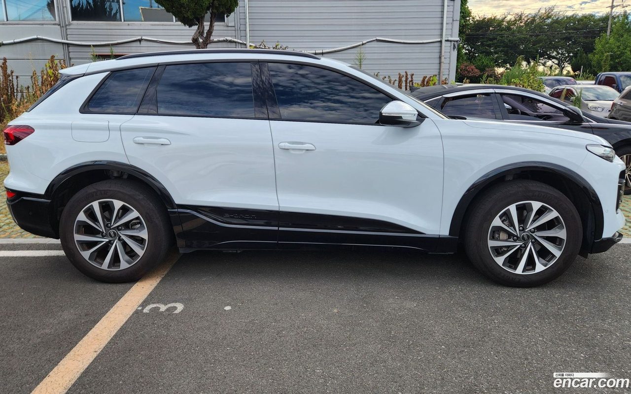 Audi Q6 e- 2025 — 3