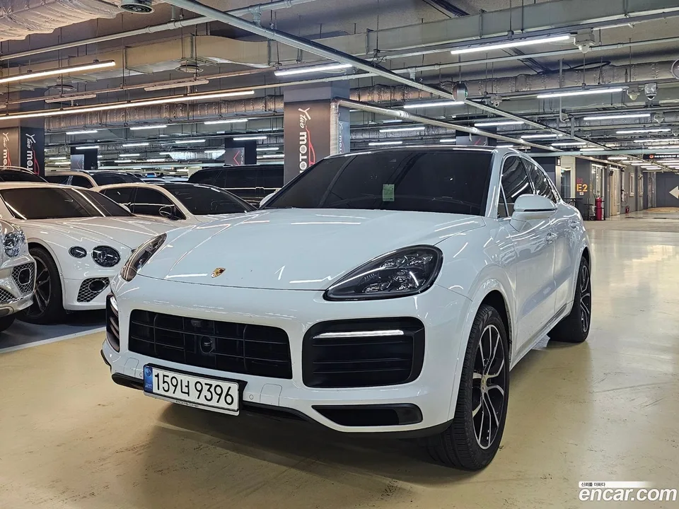 Porsche Cayenne 2022