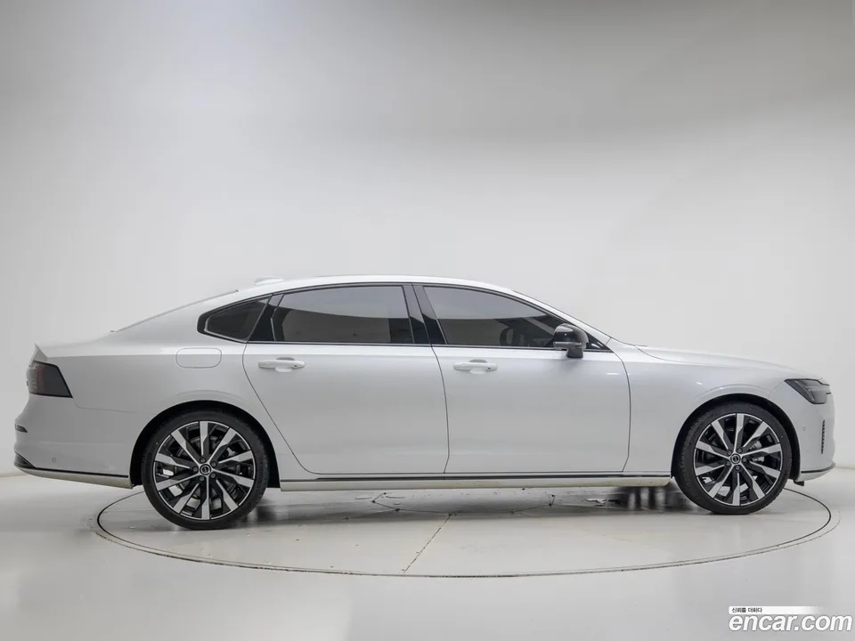 Volvo S90 B5 2026 — миниатюра 2