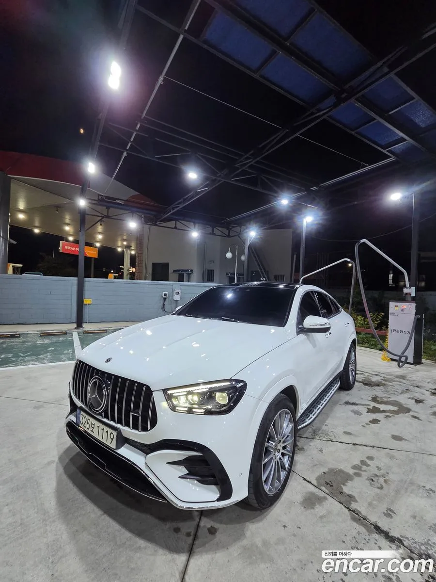 Mercedes-Benz GLE-Class GLE450d 4MATIC 2023 — фото 1, купить с доставкой в Москву