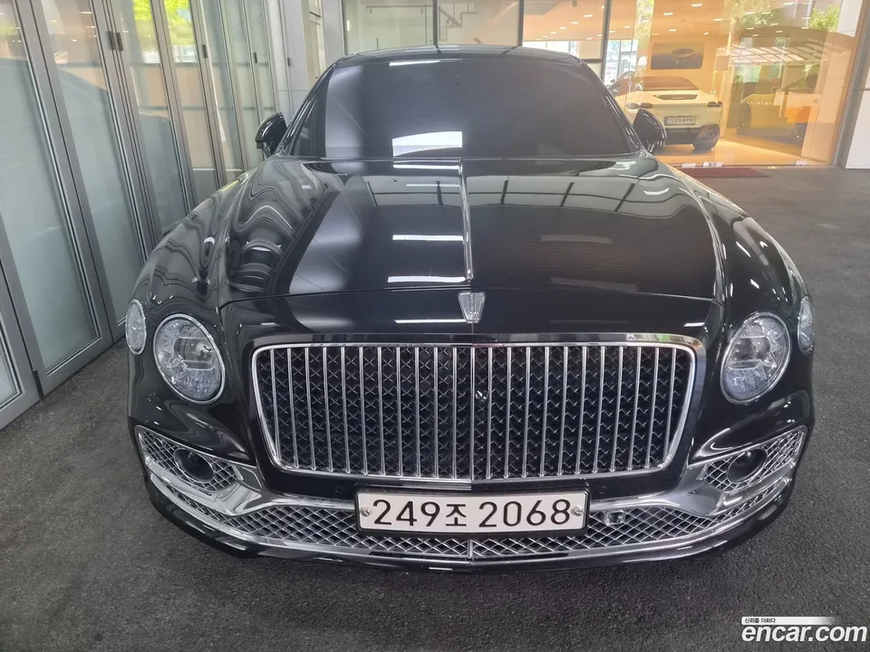 Bentley Flying Spur 2023