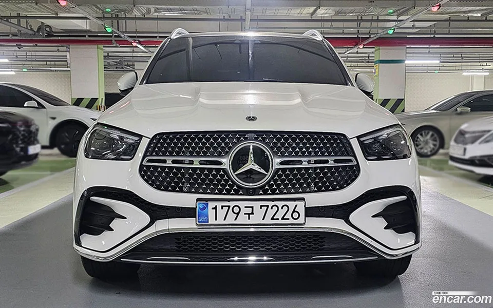 Mercedes-Benz GLE-Class 2023