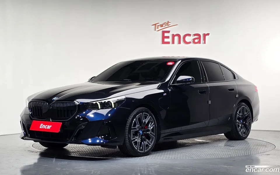 BMW 5 Series 2024