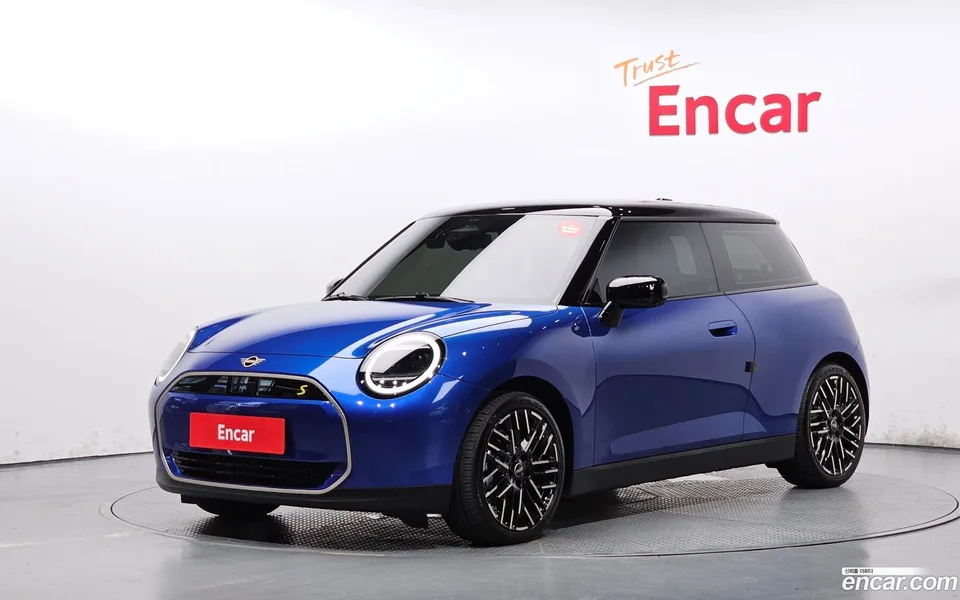 MINI Cooper Electric 2024