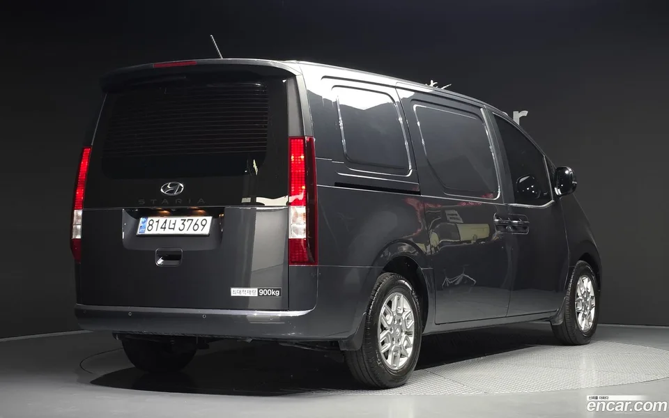 Hyundai Staria 2023