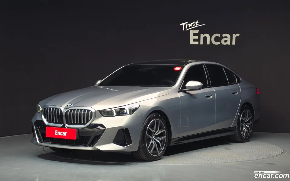 BMW 5 Series 2025