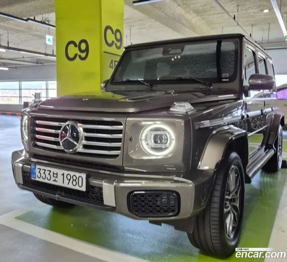 Mercedes-Benz G-Class 2025