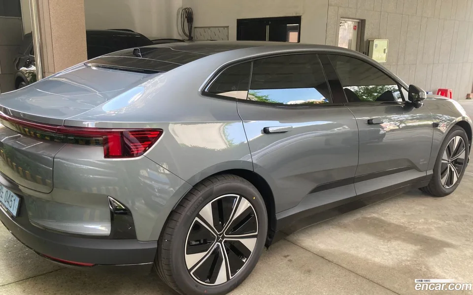 Polestar Polestar 4 2026 — миниатюра 4