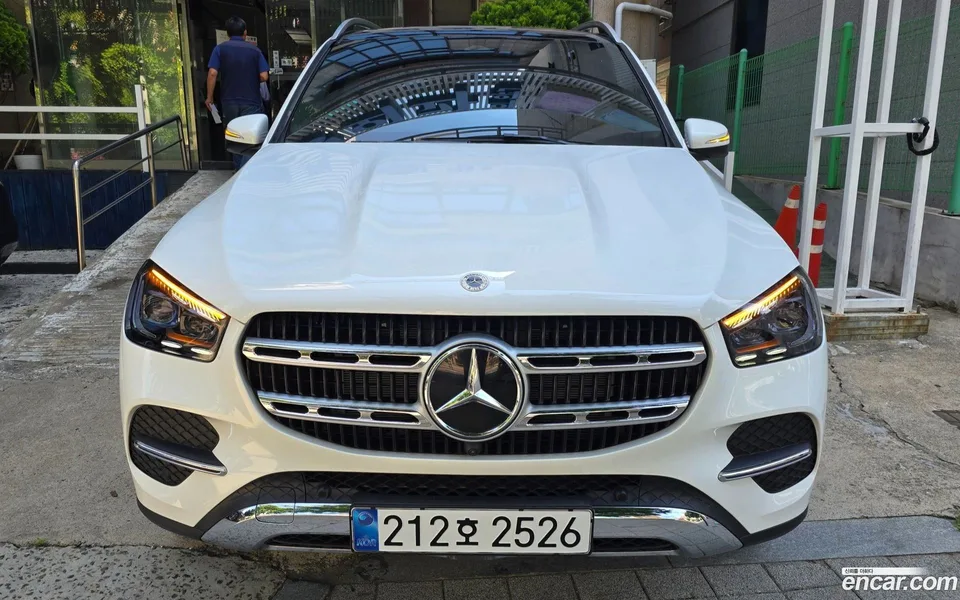 Mercedes-Benz GLE-Class 2026