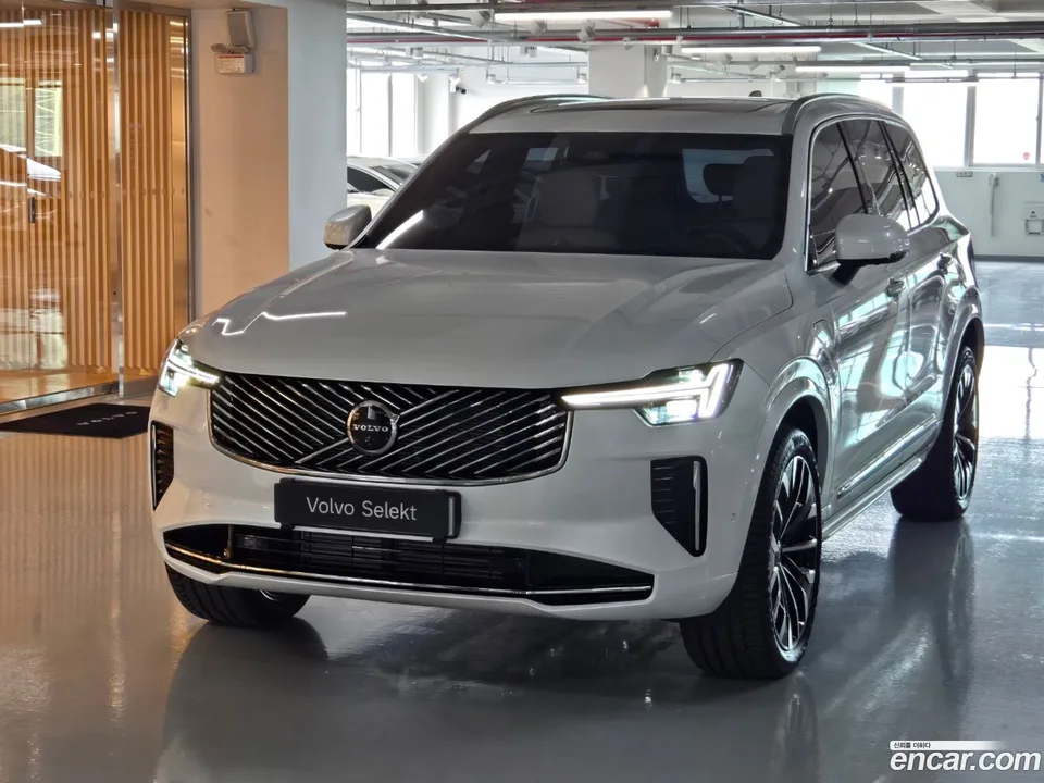 Volvo XC90 2026