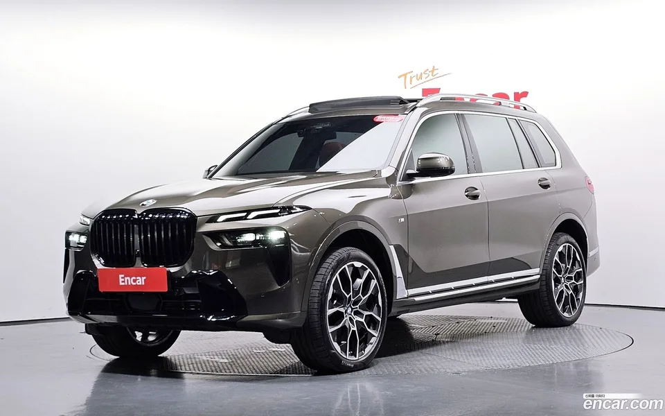 BMW X7 2025