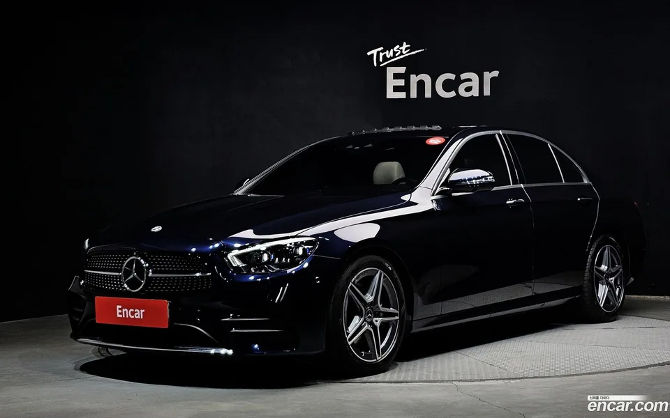 Mercedes-Benz E-Class 2023