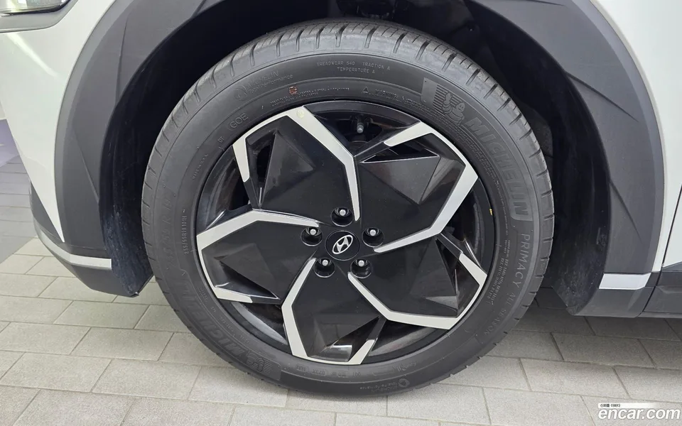 Hyundai Ioniq 5 2023 — миниатюра 2