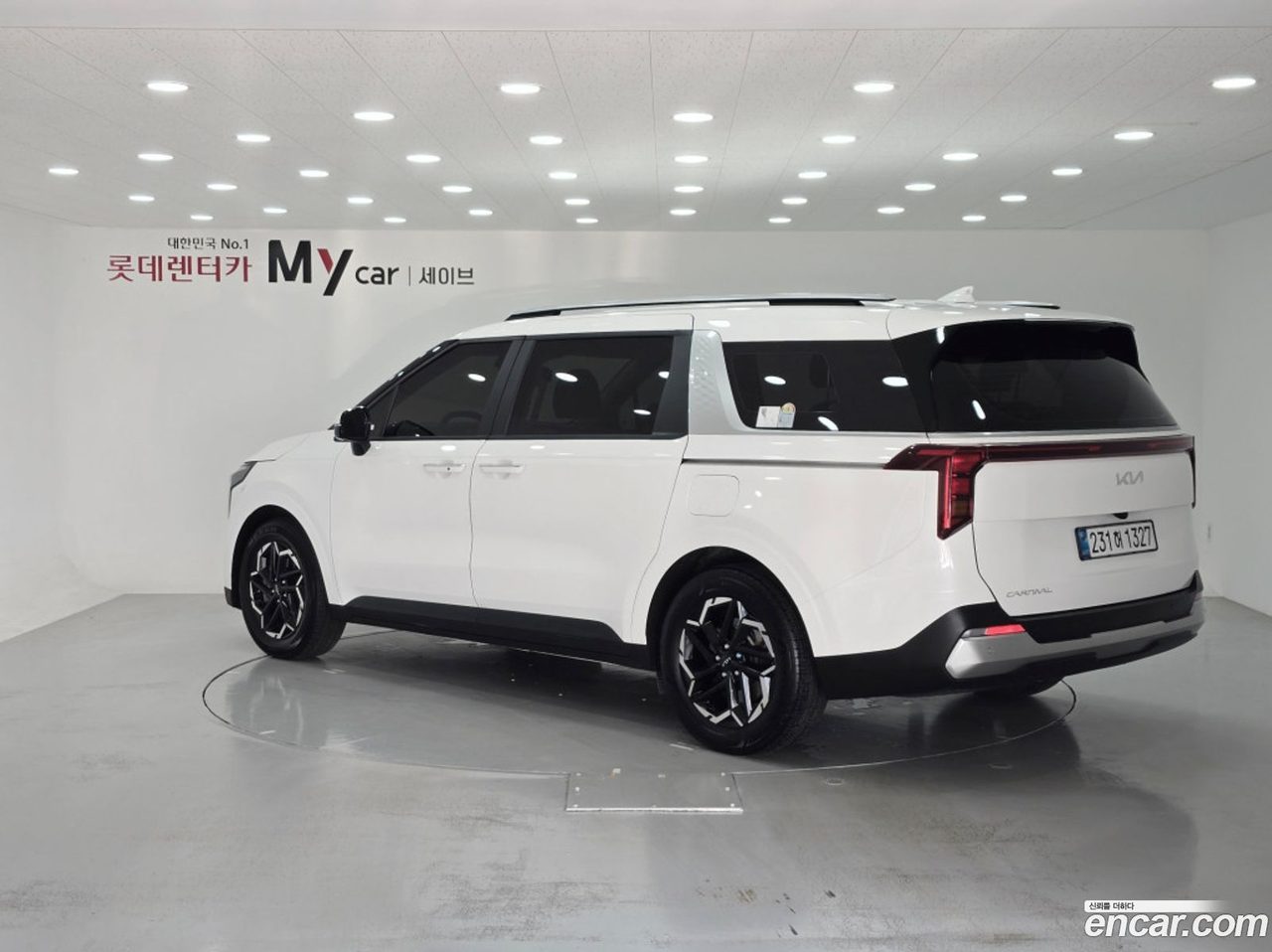 Kia Carnival 2025 — 3