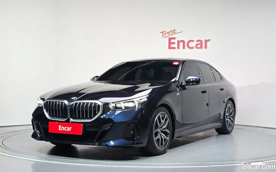 BMW 5 Series 2025