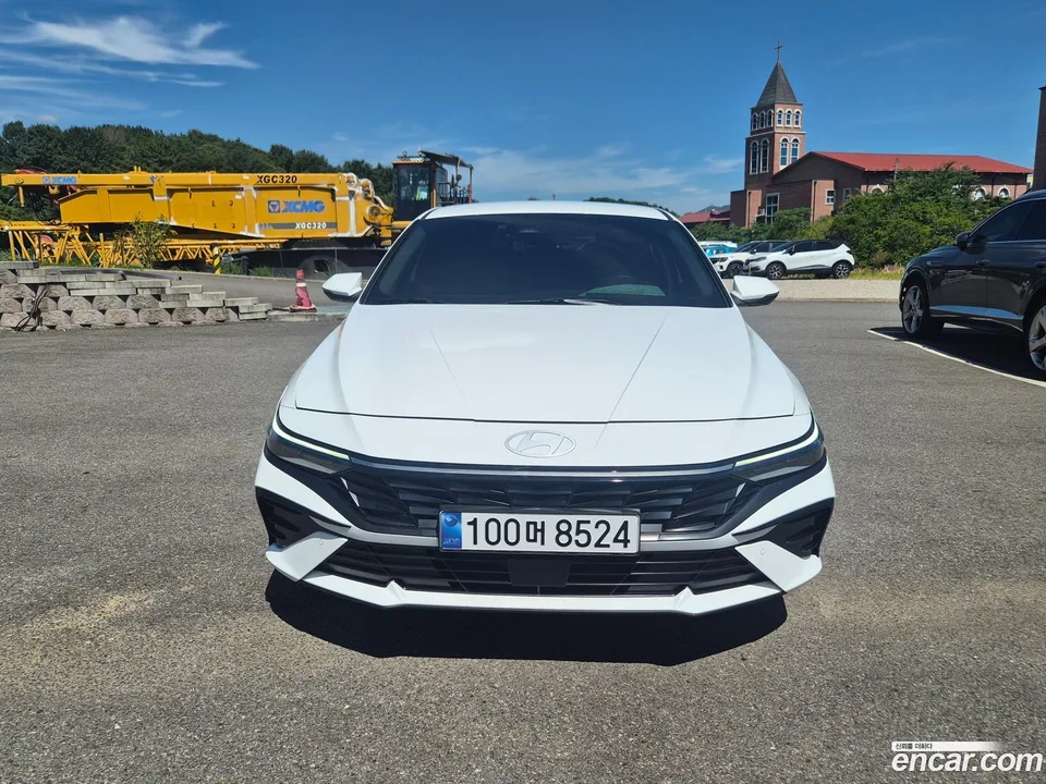 Hyundai Avante CN7 2024