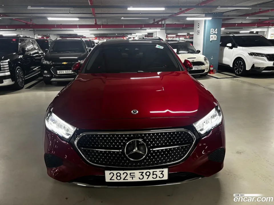 Mercedes-Benz E-Class 2025