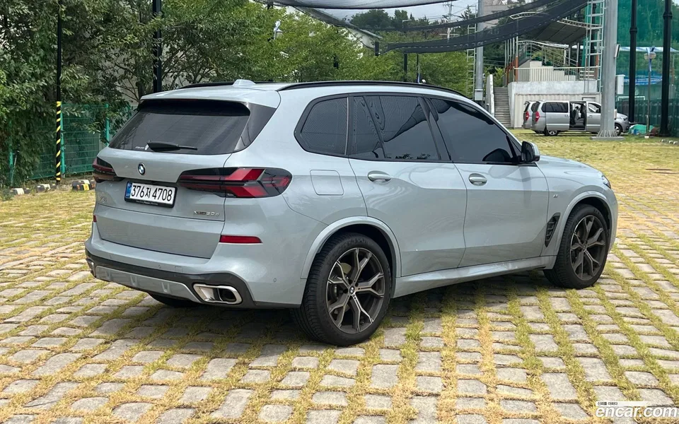 BMW X5 xDrive 30d M 2026 — миниатюра 2