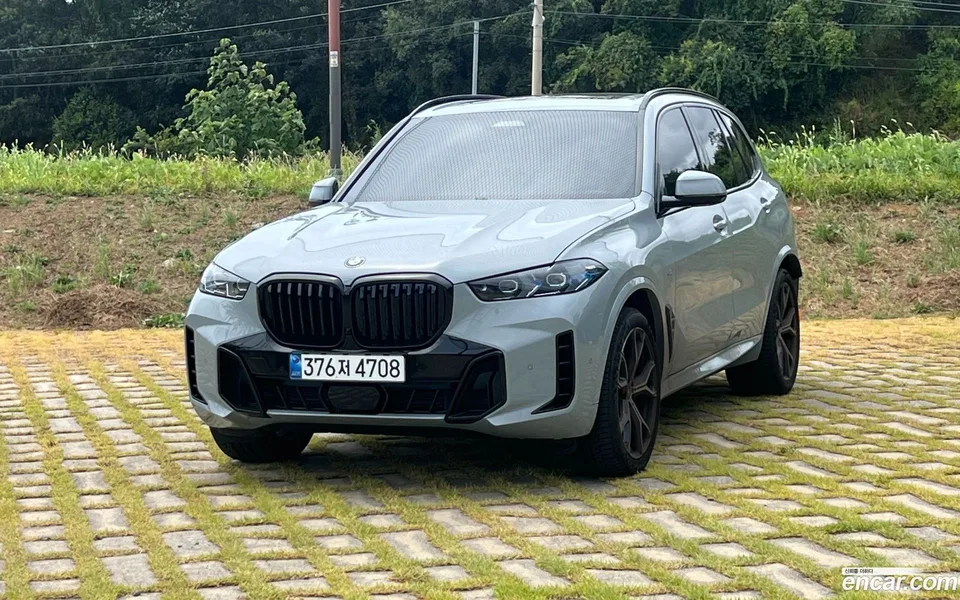BMW X5 xDrive 30d M 2026 — фото 1, купить с доставкой в Москву