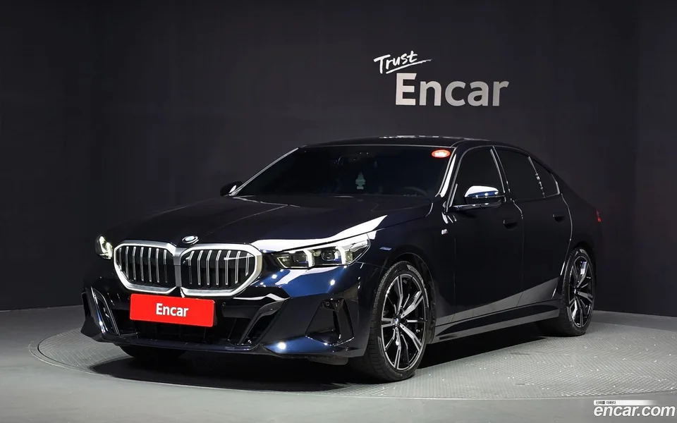 BMW 5 Series 2025