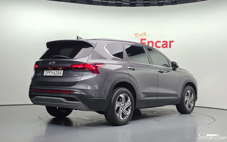 Hyundai SantaFe 2.5T 4WD 2022 — photo 1, buy with delivery to Moscow