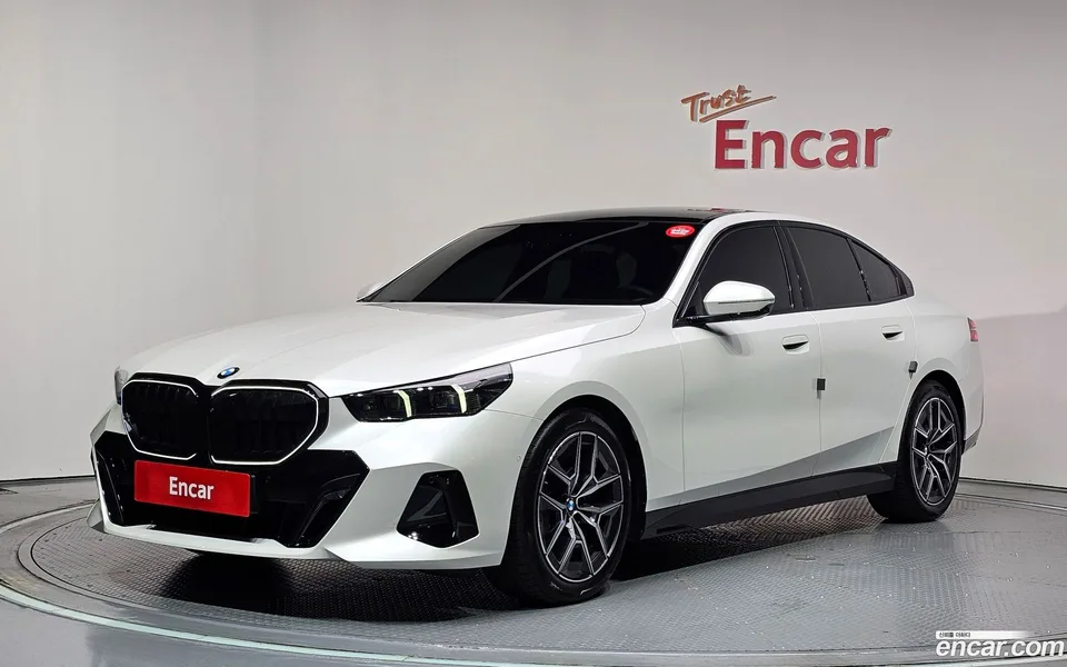 BMW 5 Series 2025
