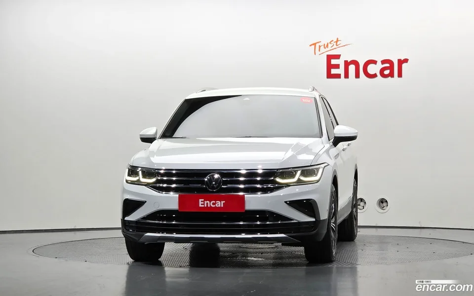 Volkswagen Tiguan 2.0 TDI 2023 — миниатюра 3