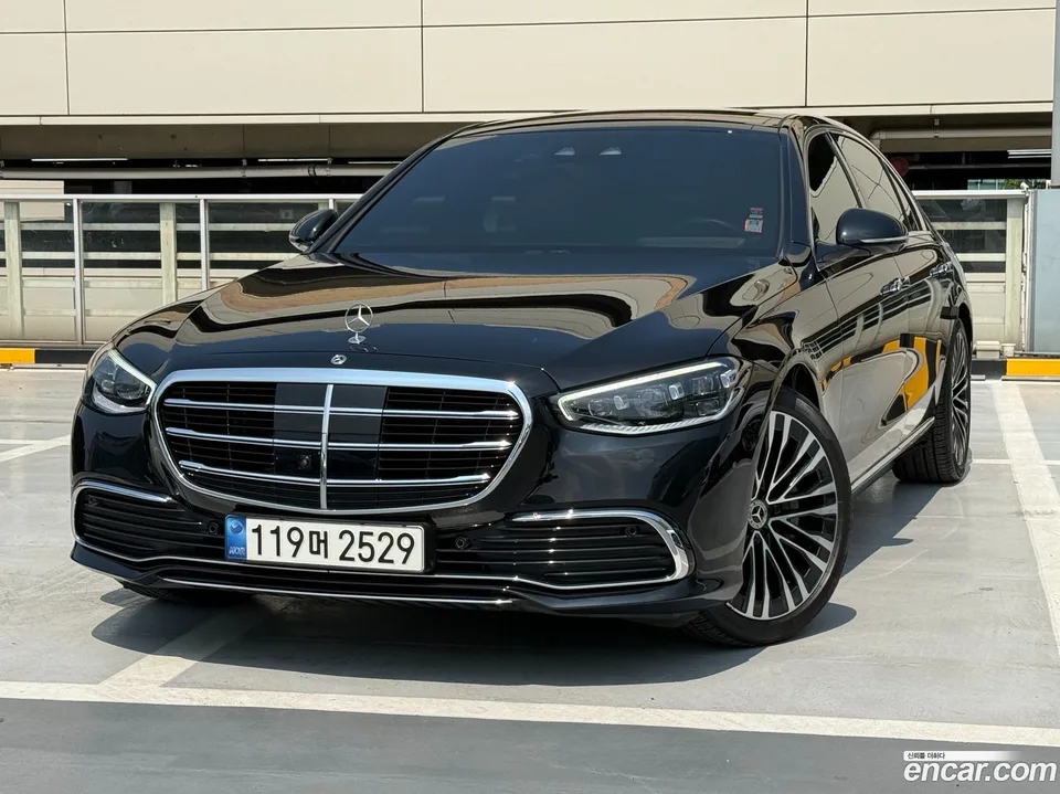 Mercedes-Benz S-Class 2022