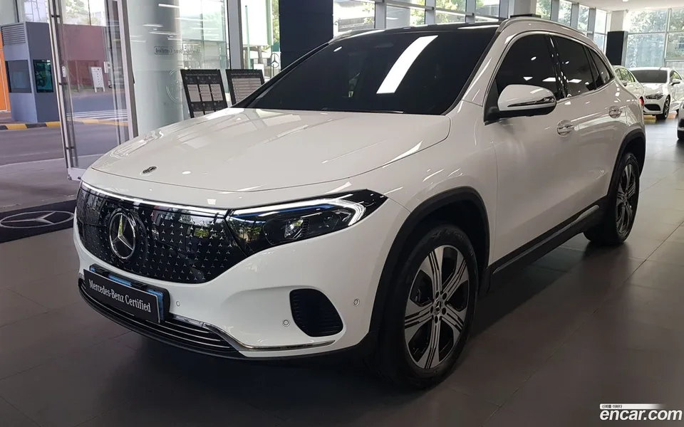 Mercedes-Benz EQA 2024