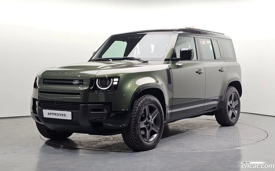 Land Rover Defender 2026