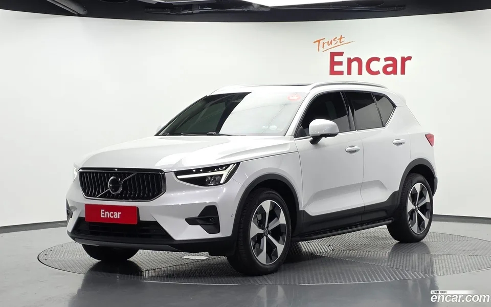 Volvo XC40 2022