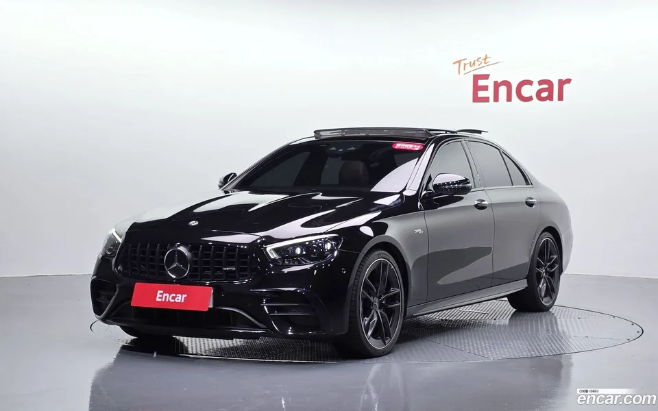 Mercedes-Benz E-Class 2023